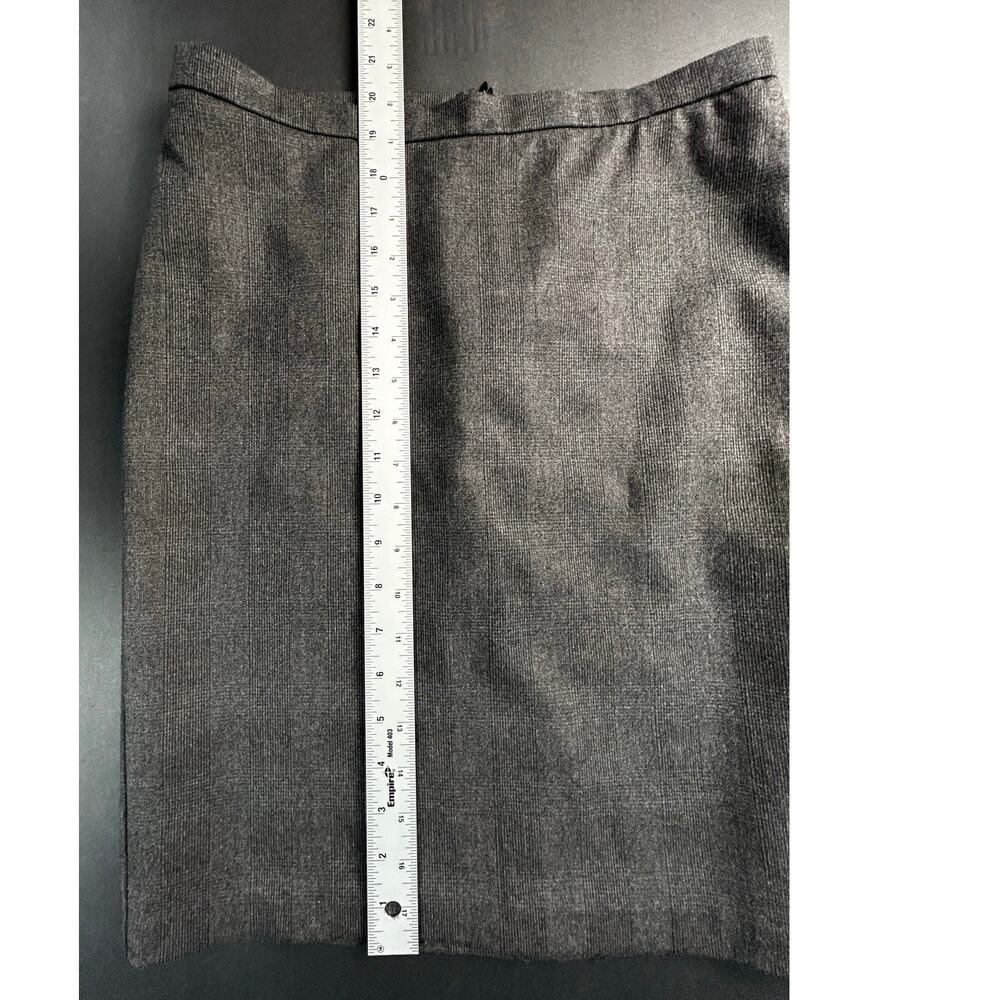 United Colors of Benetton Women's Gray Pinstripe Pencil Skirt US 4 IT 40 - Picture 9 of 12
